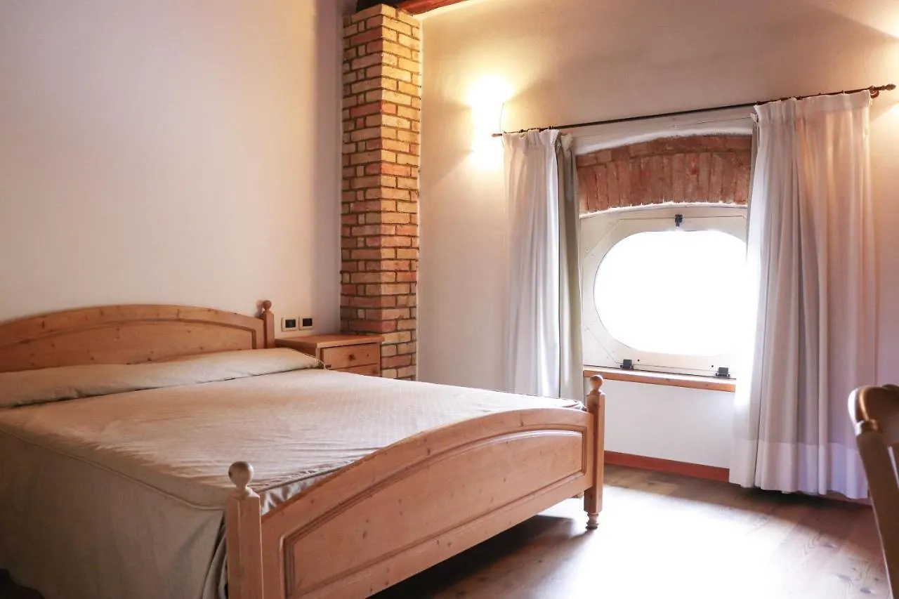 Agriturismo La Bella Follina 0*,  Italien